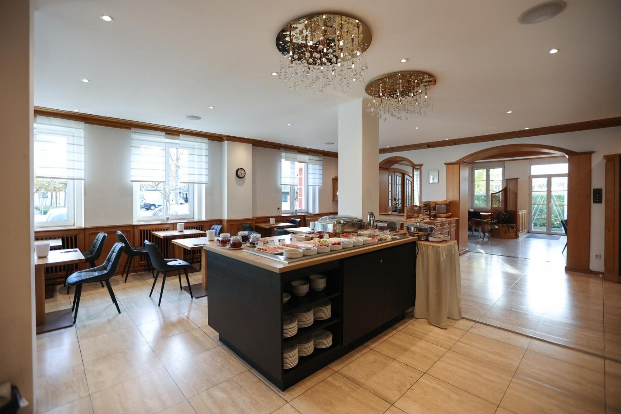 Arthotel Ana Flair Nördlingen Kültér fotó
